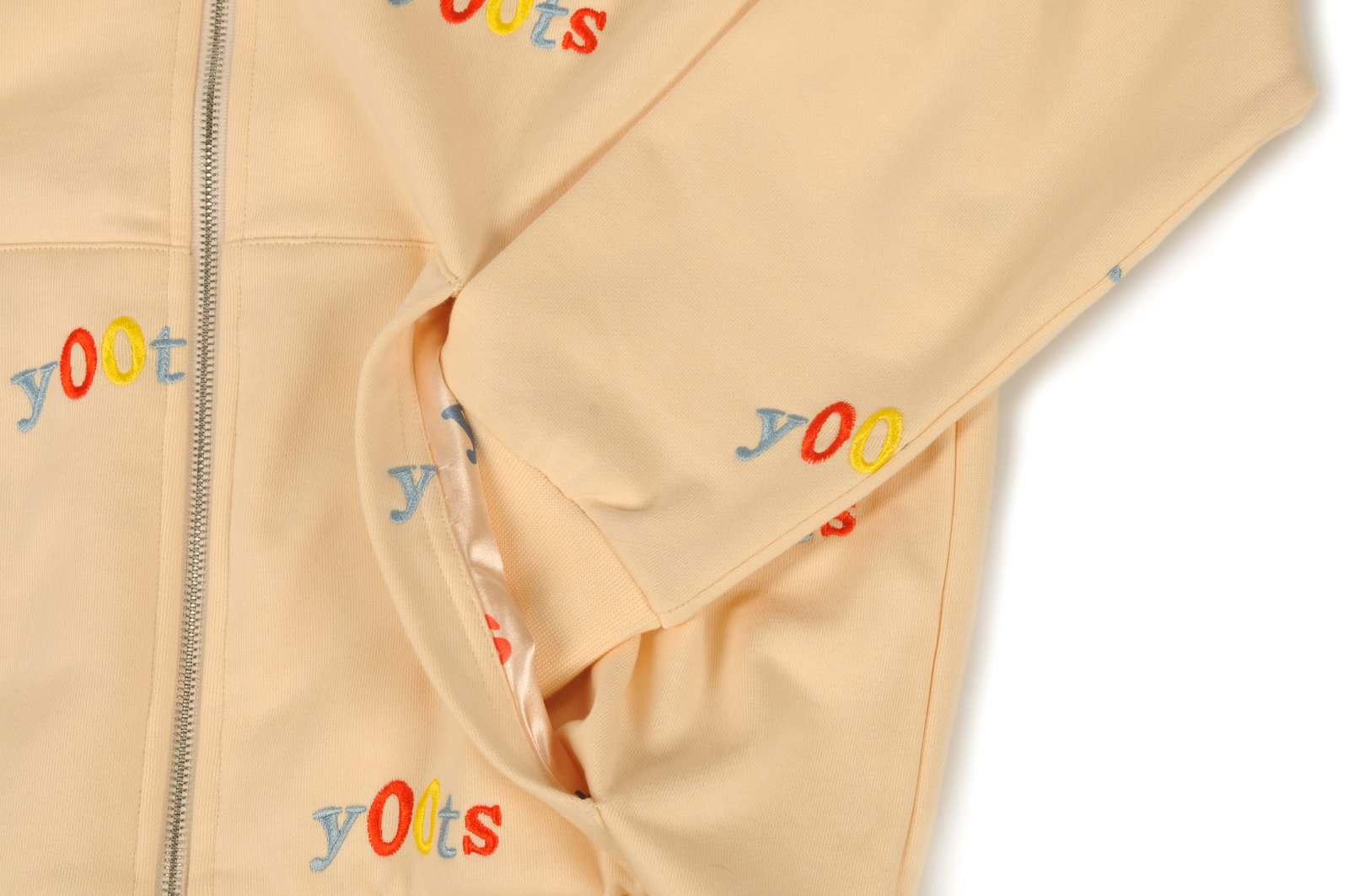 Clothes & Fabric product photo